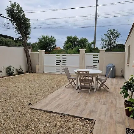 Holiday home Jolie Petite Maison Independante Proche Centre Narbonne